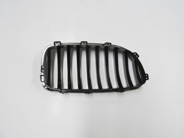 BMW 5 SERI- F10- 13/16; ÖN PANJUR SOL NİKELAJLI (İÇ PETEKLERİ SİYAH) (TW) 51137412323