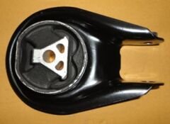 FORD FOCUS- SD/HB- 05/07; ŞANZUMAN TAKOZU SAĞ MANUEL 1,6cc TDCİ (TENACITY) 3M516P082