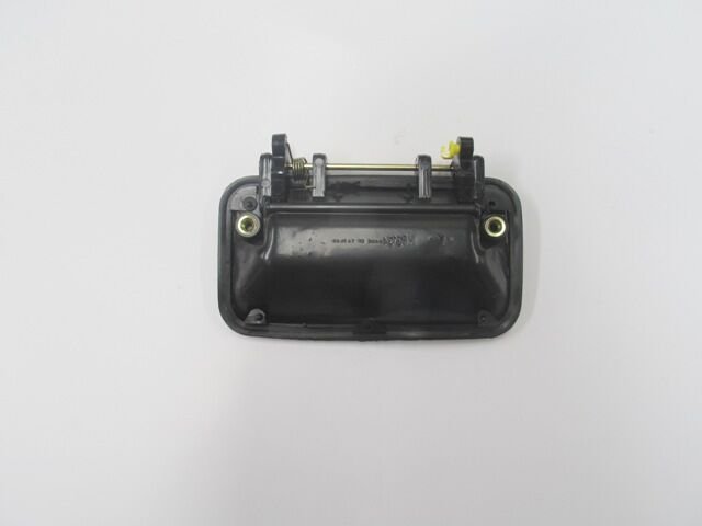 MITSUBISHI CANTER- FE449- 90/97; ÖN KAPI DIŞ AÇMA KOLU SAĞ SİYAH (TW) MB394511