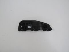 TOYOTA AURIS- 11/12; ÖN TAMPON İÇ BAĞLANTI BRAKETİ SAĞ PLASTİK (EAGLE BODY) 52535-02040