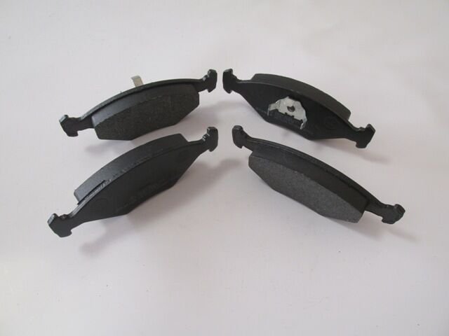 FIAT PALIO- 02/05; ÖN FREN BALATASI 1,2/1,4/1,6 (KABLOSUZ)(DİSK) (151.3X49,2X17) (BRAMAX) 9948038