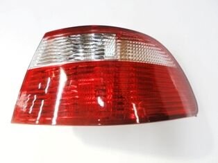 FIAT ALBEA- 02/05; DIŞ STOP LAMBASI SAĞ KIRMIZI/BEYAZ (DUYSUZ) (PLEKSAN) 51737721