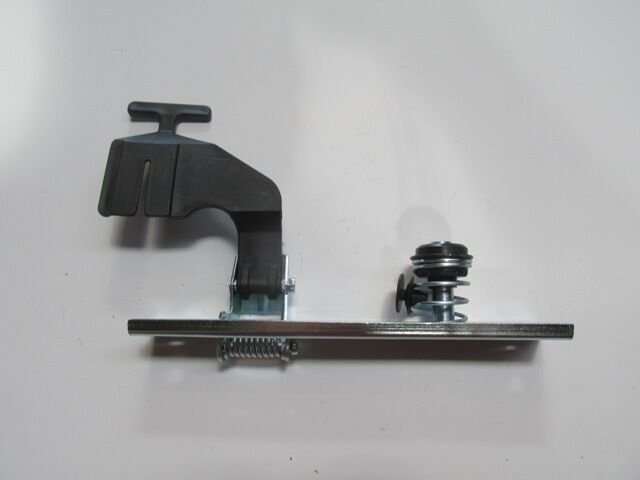 RENAULT CLIO- 2- SD/HB- 02/08; KAPUT KİLİDİ EMNİYET MANDALI 8200069296