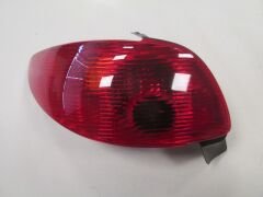 PEUGEOT 206- HB- 03/09; STOP LAMBASI SOL KIRMIZI (5KAPI) (MARS) 6350.S0