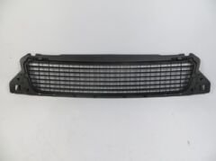 DACIA DUSTER- 10/13; ÖN TAMPON PANJURU SİYAH (LM-Y) 622540008R