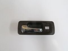 HONDA ACCORD- 90/93; ÖN KAPI İÇ AÇMA KOLU SOL KAHVERENGİ (ELCEĞİ NİKELAJLI) (HUSHAN) 72165-SM4-003Z-B