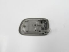 TOYOTA COROLLA- AE111- 99/00; ÖN KAPI İÇ AÇMA KOLU SOL (AÇIK GRİ) (TYG) 69206-12160