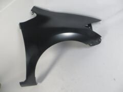 TOYOTA AURIS- 11/12; ÖN ÇAMURLUK DELİKSİZ SAĞ (TYG) 53801-02130