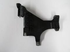 AUDI A4- 13/15; FAR ALT BAĞLANTI BRAKETİ SOL (FAR ALT TAŞIYICI) PLASTİK (TW) 8T0941453D