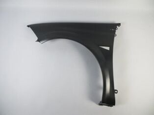 RENAULT MEGANE- 2- 03/09; ÖN ÇAMURLUK DELİKLİ SOL SİYAH PLASTİK (EUROBUMP) 7701477186
