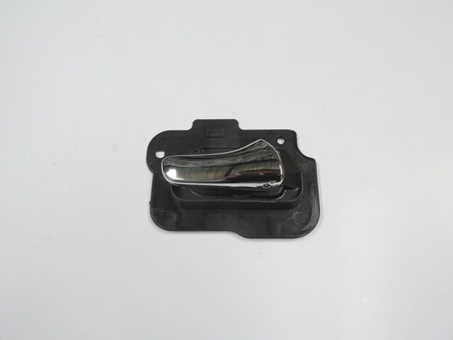 OPEL VECTRA- B- 96/99; ARKA KAPI İÇ AÇMA KOLU SAĞ SİYAH (ELCEĞİ NİKELAJLI) (TYG) 136716