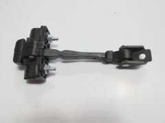 DACIA DOKKER- 13/21; ÖN KAPI DURDURUCUSU SAĞ/SOL AYNI (ADET) (KAPI GERGİSİ) 804304825R