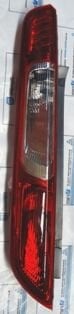 FORD FOCUS- HB- 05/07; STOP LAMBASI SOL KIRMIZI/BEYAZ (5KAPI) (FAMELLA) 4M51-13A603-AA
