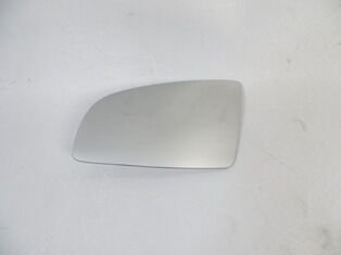 AUDI A4- 00/01; AYNA CAMI SOL ISITMALI 3/5 KAPI 8D0857535E