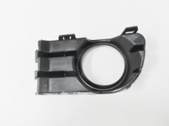 RENAULT MEGANE- 2- 03/06; SİS LAMBA KAPAĞI SAĞ SİYAH (SİS DELİKLİ) (EUROBUMP) 7701474479