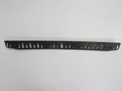 VOLKSWAGEN JETTA- 5- 06/10; ARKA TAMPON BRAKETİ ORTA SİYAH (TW) 1K5807863B