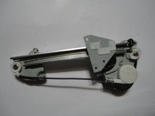 MAZDA 626- SD/HB- 92/97; ARKA CAM KRİKOSU SAĞ ELEKTRİKLİ/MOTORLU 2FİŞLİ (HUSHAN) GA7C-72-560E