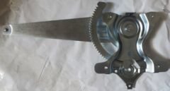 TOYOTA RAV4- 01/04; ARKA CAM KRİKOSU SOL ELEKTRİKLİ/MOTORSUZ (HUSHAN) 69804-42020