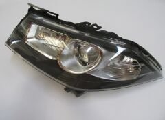 RENAULT MEGANE- 2- 07/09; FAR LAMBASI SOL ELEKTRİKLİ/MOTORSUZ SİYAH 5 FİŞLİ MERCEKLİ MAKYAJLI AYFAR 7701071562