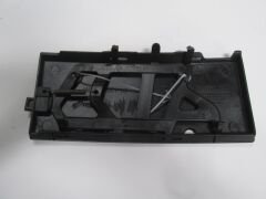 BMW 5 SERI- E34- 88/95; ÖN TAMPON ÇEKİ DEMİRİ KAPAĞI SOL SİYAH (TW) 51111946495