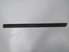 FORD FOCUS- SD- 05/07; ARKA KAPI BANDI SOL SİYAH 3M51R25533AD