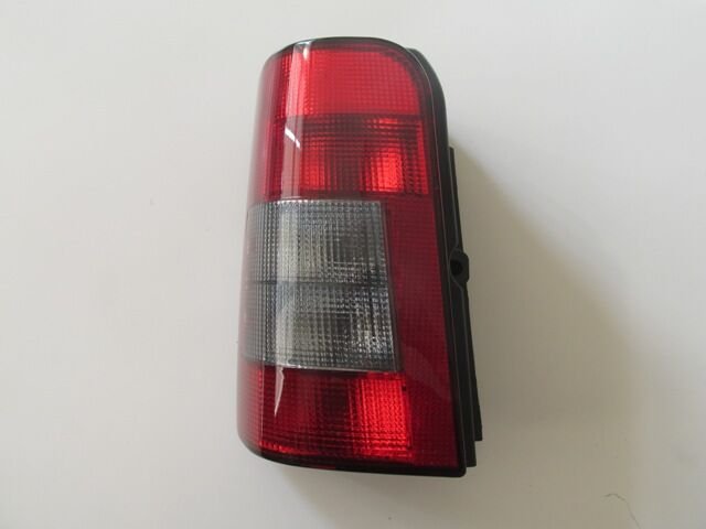 CITROEN BERLINGO- 96/03; STOP LAMBASI SOL KIRMIZI/FÜME (BAGAJ KAPAĞI YUKARIYA AÇILAN TİP) (MARS) 6350.J1