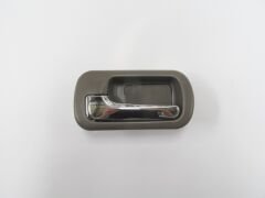 HONDA CIVIC- SD- 04/06; ARKA KAPI İÇ AÇMA KOLU SOL AÇIK KAHVERENGİ (ELCEĞİ NİKELAJLI) (HUSHAN) 72660-S5N-C01ZB