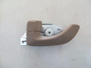 KIA SORENTO- 02/09; ARKA KAPI İÇ AÇMA KOLU SOL BEJ RENGİ (HUSHAN) 83610-3E000FC