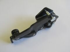 FIAT DOBLO- 01/05; SÜRGÜLÜ KAPI ALT RAY BAĞLANTISI SAĞ 46843008