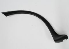 OPEL CORSA- C- 00/03; ARKA ÇAMURLUK AĞZI PLASTİĞİ SAĞ SİYAH 3KAPI(KLİPSLERİ İLE BİRLİKTE )(TÜV)(TYG) 9227306