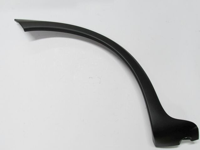 OPEL CORSA- C- 00/03; ARKA ÇAMURLUK AĞZI PLASTİĞİ SAĞ SİYAH 3KAPI(KLİPSLERİ İLE BİRLİKTE )(TÜV)(TYG) 9227306