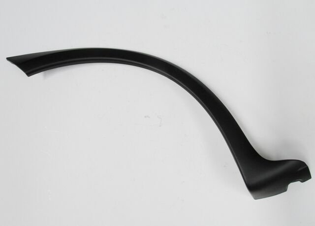 OPEL CORSA- C- 04/06; ARKA ÇAMURLUK AĞZI PLASTİĞİ SAĞ SİYAH (3 KAPI) (KLİPSLERİ İLE BİRLİKTE )(TYG) 9227306