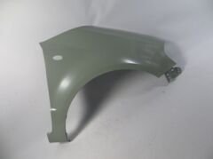 SUZUKI SX4- 07/13; ÖN ÇAMURLUK DELİKLİ SAĞ DODİK DELİKSİZ (GRİ BOYALI) (SIMYI) 57611-80J20