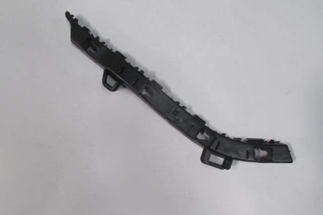KIA CERATO- 16/18; ARKA TAMPON BAĞLANTI BRAKETİ SAĞ PLASTİK (FPI) 86614-A7000