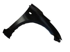 SUZUKI SWIFT- 11/16; ÖN ÇAMURLUK SAĞ DELİKLİ (TYG) 57611-68L00