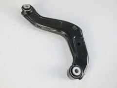 AUDI A4- 02/05; ARKA ÜST TABLA SAĞ BURÇLU (SALINCAK) (SH) 3R0505324