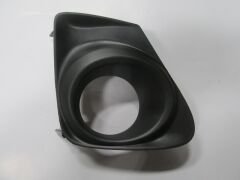 TOYOTA COROLLA- E150- 10/13; SİS LAMBA KAPAĞI SAĞ SİS DELİKLİ (CASP) 81481-12180