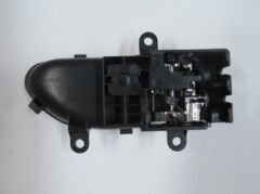 NISSAN X TRAIL- 08/12; ÖN KAPI İÇ AÇMA KOLU SOL SİYAH (ELCEĞİ NİKELAJLI) (HUSHAN) 80671-9Y000