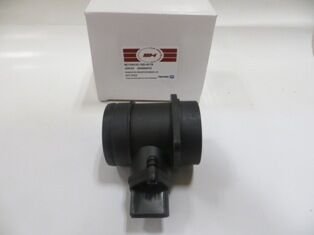 AUDI A3- 97/03; HAVA AKIŞ SENSÖRÜ (DEBİMETRE) 5 FİŞLİ (1.8T) (SH) 06A906461D