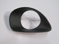 TOYOTA YARIS- 06/09; SİS LAMBA KAPAĞI SAĞ SİYAH (SİS DELİKLİ) (TW) 81481-0D020
