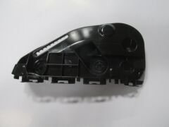 TOYOTA HILUX- PICK UP- 15/19; ÖN TAMPON BRAKETİ SOL PLASTİK (TW) 52116-0K180