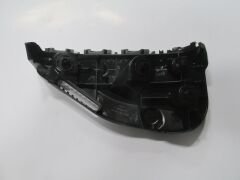 TOYOTA HILUX- PICK UP- 15/19; ÖN TAMPON BRAKETİ SOL PLASTİK (TW) 52116-0K180