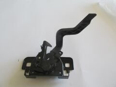 DACIA SANDERO- 13/20; KAPUT KİLİDİ 656016651R