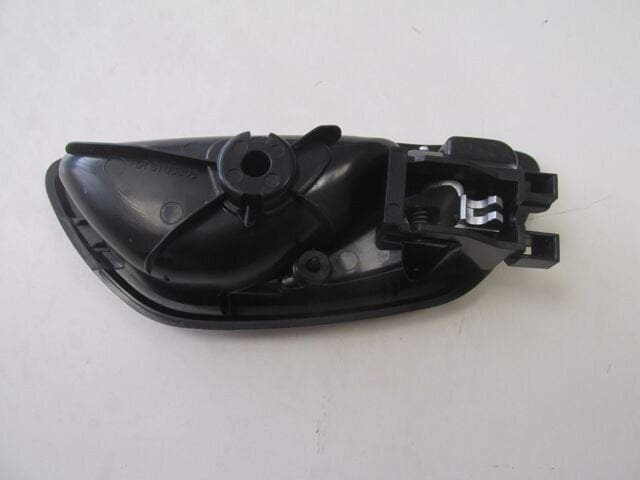 RENAULT MEGANE- 4- SD/HB- 16/20; ÖN KAPI İÇ AÇMA KOLU SOL GÜMÜŞ GRİ (EURO BODY) 806718801R