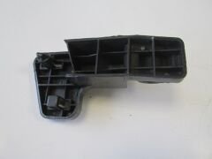TOYOTA COROLLA- NDE180- 13/18; KAPUT DAYAMA DEMİRİ KLİPSİ 53452-02160
