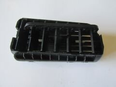 FIAT LINEA- 12/17; ÖN GÖĞÜS ORTA ÜFLEME PETEĞİ SOL (DİFİZÖR) 735459180