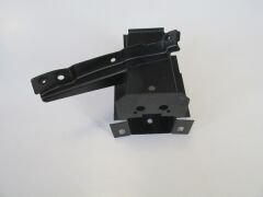 HONDA CIVIC- SD/HB- 96/98; ÖN ŞASİ UÇ DEMİRİ SOL (TAMPON BRAKETLİ) (EAGLE BODY) 71160-S04-G00ZZ