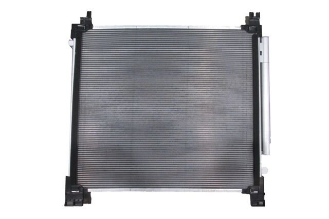 (YENİ ÜRÜN!!!)TOYOTA HILUX- PICK UP- 15/19; KLİMA RADYATÖRÜ 2.4/2.8 (BRAZING) (608x529x16) ALÜMİNYUM (ORİS) 884600K350
