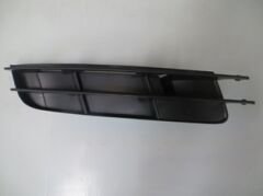 AUDI Q7- 06/12; ÖN TAMPON PANJURU SAĞ SİYAH (TW) 4L0807682