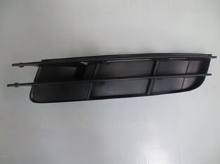 AUDI Q7- 06/12; ÖN TAMPON PANJURU SOL SİYAH (TW) 4L0807681